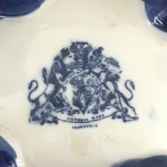 Victoria Ware TUREEN Bowl Flow Blue Cover Foot Soup Vege Chintz Floral Console - Picture 15 of 15